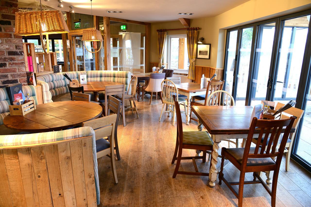 Gamston Lock, Nottingham By Marston'S Inns West Bridgford Exteriör bild